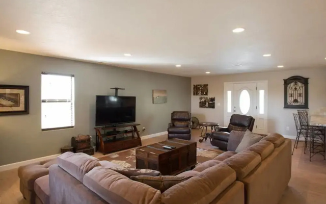 Temecula CoachHouse