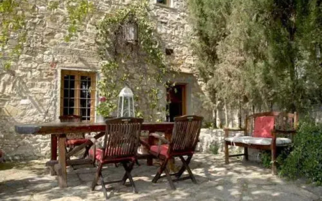 Casa Mezzuola Agriturismo