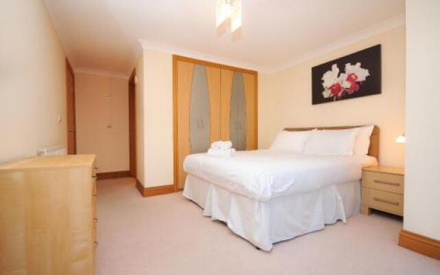 Town or Country - Charter House Apartments