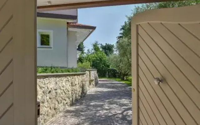 Casina Nella