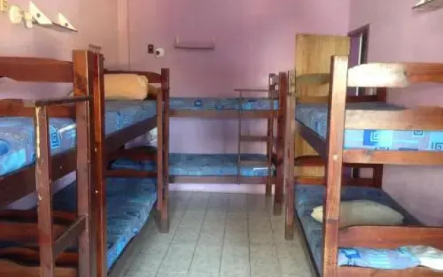 Nega Maluca Guesthouse