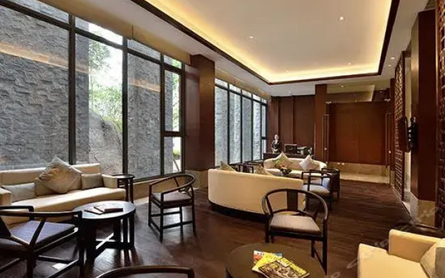 Hongzhushan Hotel
