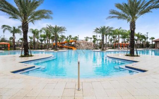 Acorn Six Bedroom Holiday Home Solterra 48