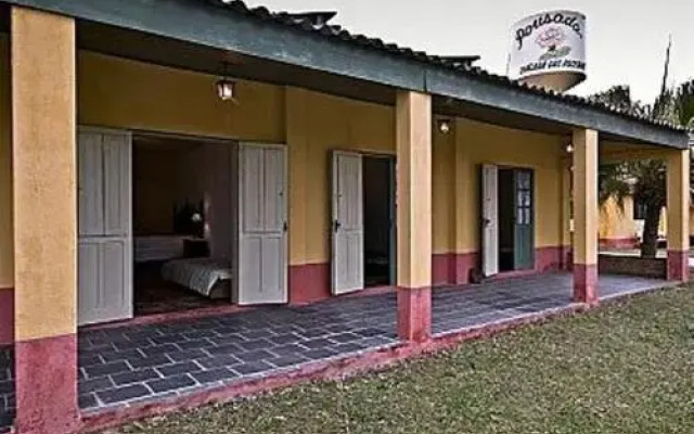 Pousada Chácara das Roseiras