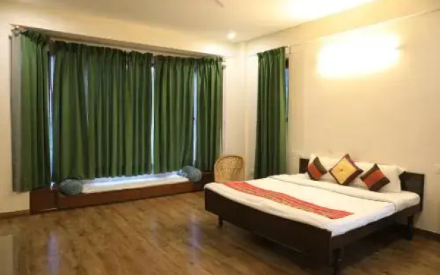 Hotel Whitemushroom Kasauli