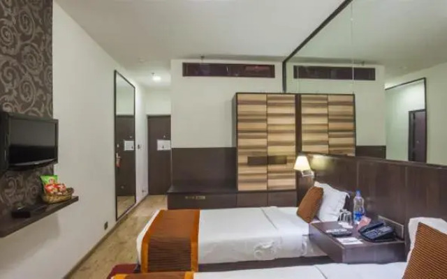 The Maple Leaf Hotel