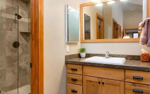 Steps to the Slopes, Park City Condo by RedAwning