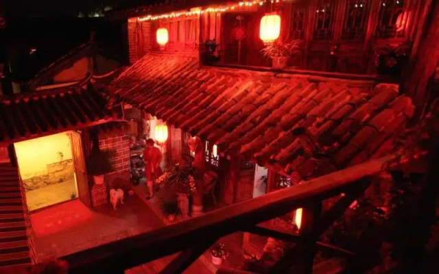 Lijiang Shu Ying Inn
