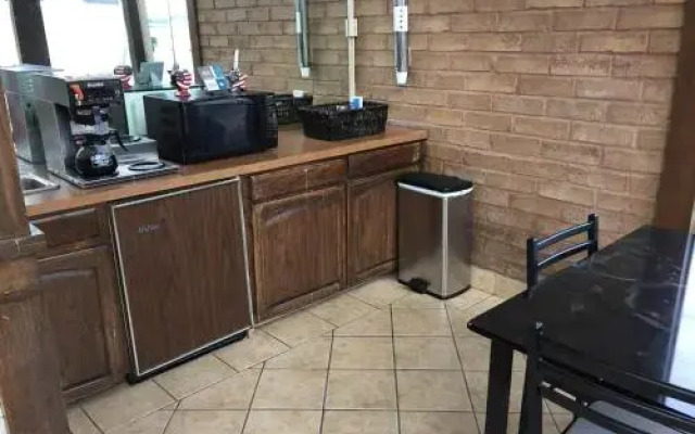 Rittiman Inn And Suites