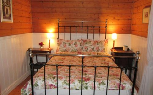 Nivani 1880'S Cottage – Guest Rooms – Port Fairy