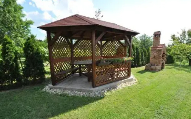 Veronika Apartman