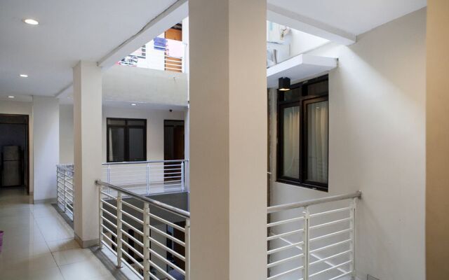 RedDoorz @ Babakan Jeruk 2