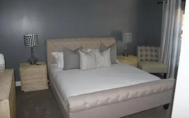 Fifteen On Fairway Luxury Guest House