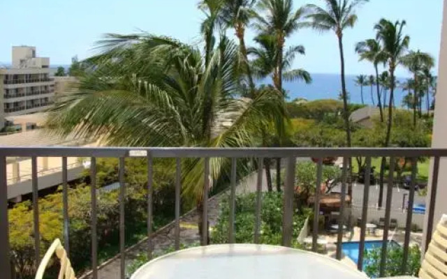 Kihei Akahi D-415 - 2 Br Condo