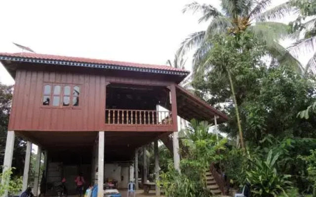 Hout Seum Homestay