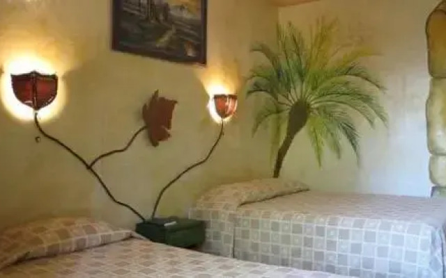 Hotel Roca Verde Beachfront