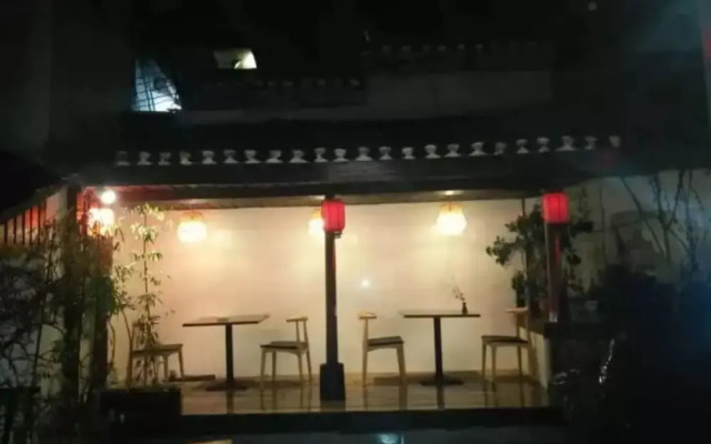 Floral Hotel Fenghuang Poshan Mansion