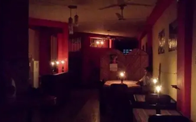 Green Track Hostel
