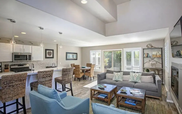 Del Mar 243 House - 2 Br home by RedAwning