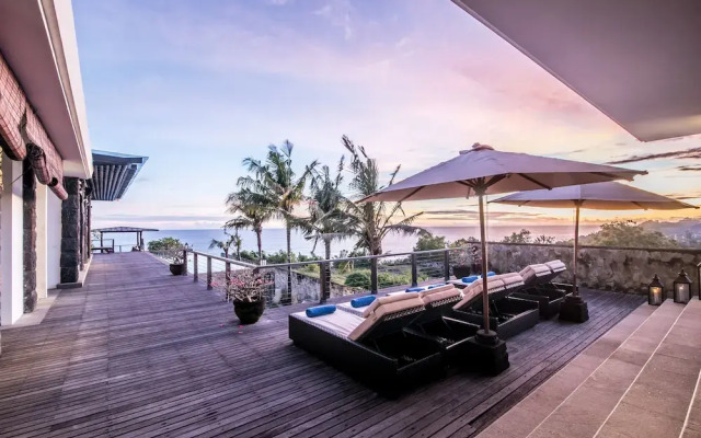 Pandawa Cliff Ocean view Banyu Biru Luxury Villa