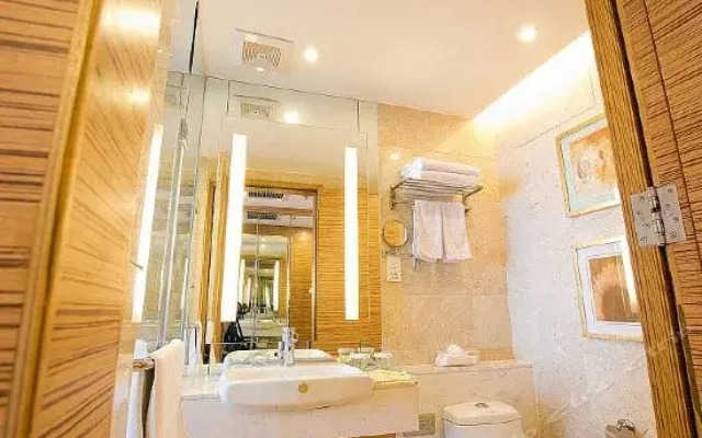 Jinan Zhangqiu Inzone Garland Hotel