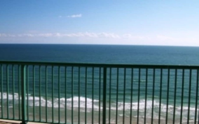 3 BR 3 BA - Great ocean views - Dimucci Twin Towers 1703