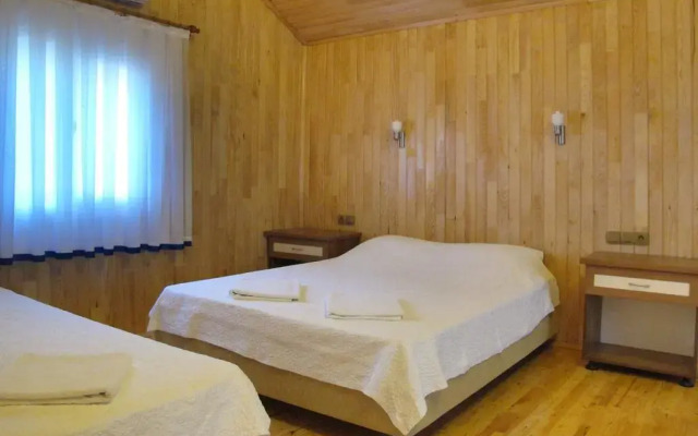 Blue Paradise Pension