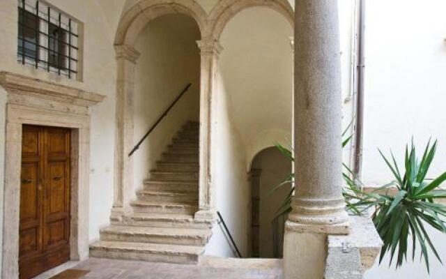 Al Portico D'ottavia