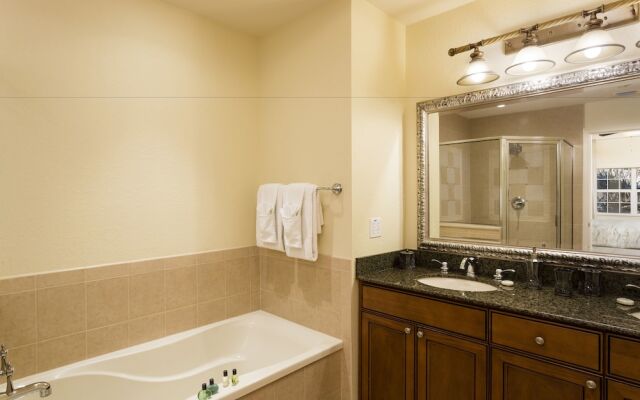 RVH_234 Whisper Way Charm