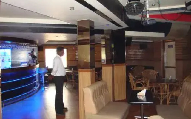 Hotel New Tamil Nadu