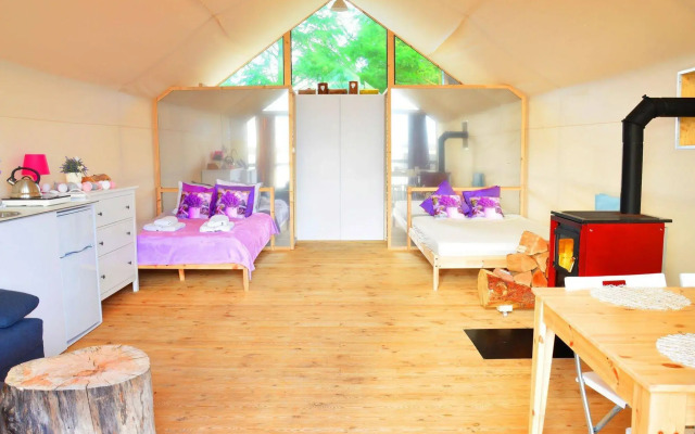 Herbal's Glamping