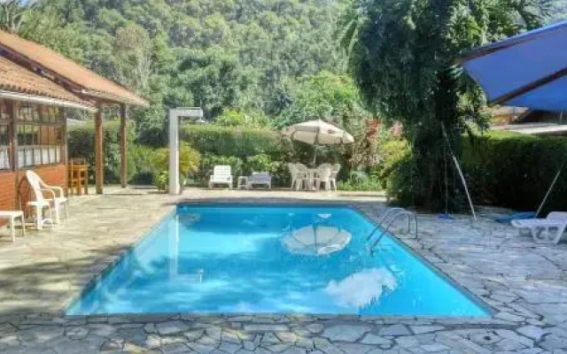 Pousada Montserrat