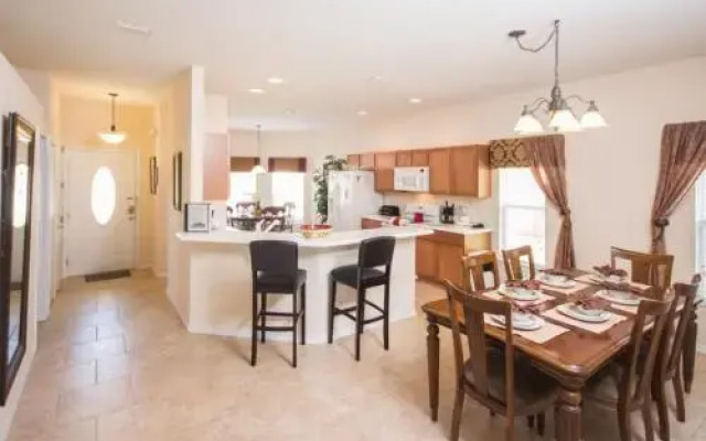 Marie's West Haven Vacation Home