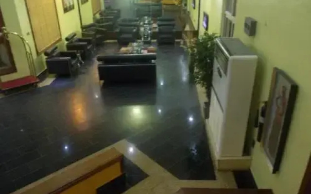 Conference Hotel & Suites Ijebu