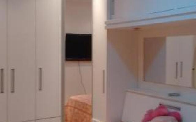 Copacabana a 150 metros da praia