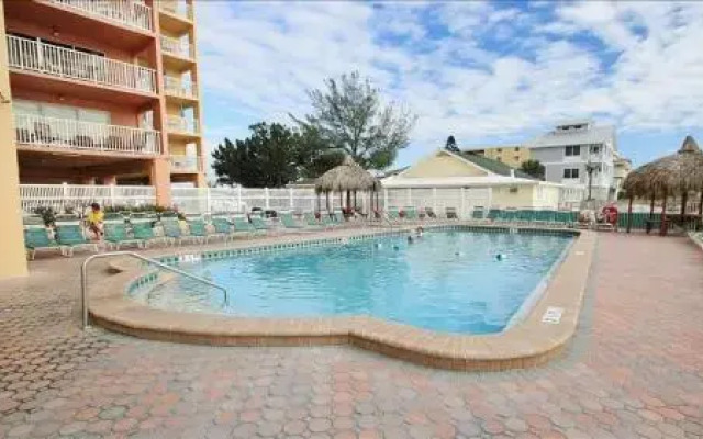 Holiday Villas Iii - 606 Apartment