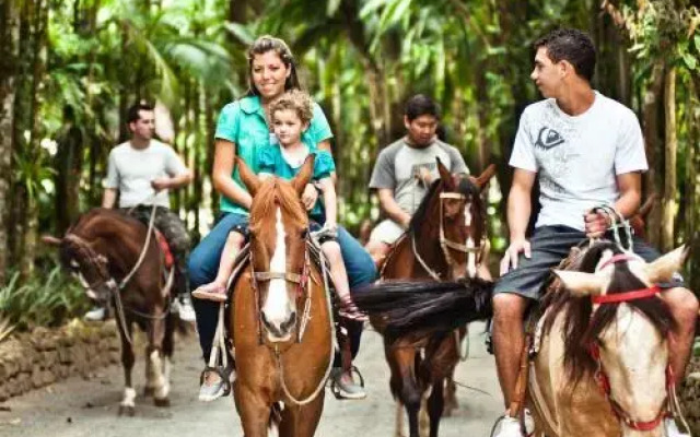 Hotel Vale Das Pedras