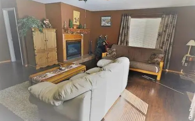 Ruidoso River Park - 2 Br condo by RedAwning