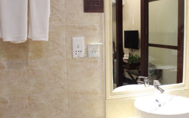 Weihai Electronic Hotel