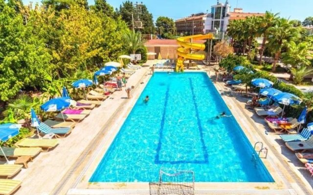 Grand Hotel Derin - All Inclusive