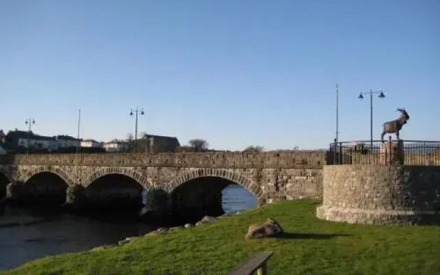 Laune Bridge House Guest Accommodation