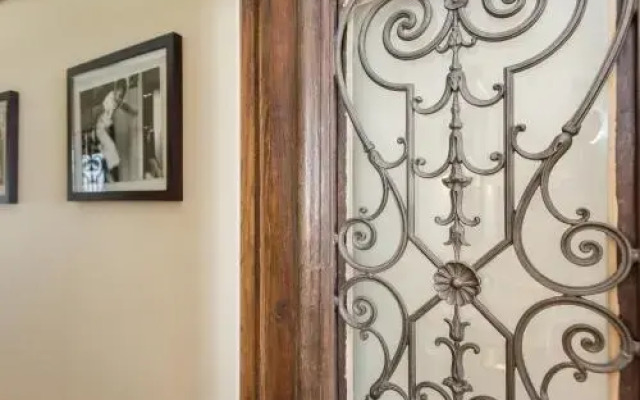 The Harcourt Terrace Kensington Apartment - JPE