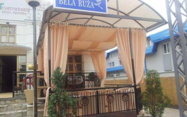 B&b Bela Ruza