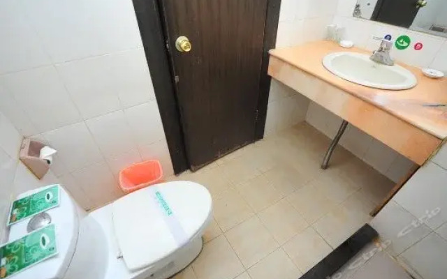 昆明船舶酒店