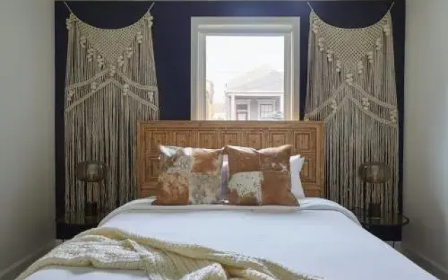 Airy Lower Garden District Suites by Sonder
