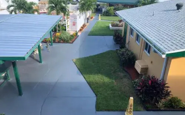 Bali Hai Motel