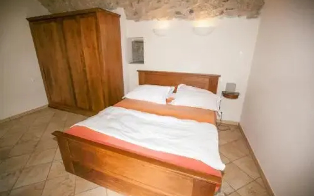 Hôtel le Mouton Dort