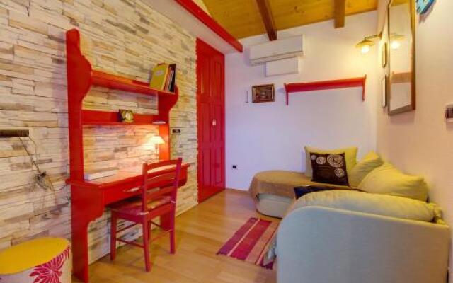 House Lumanera - Merascica