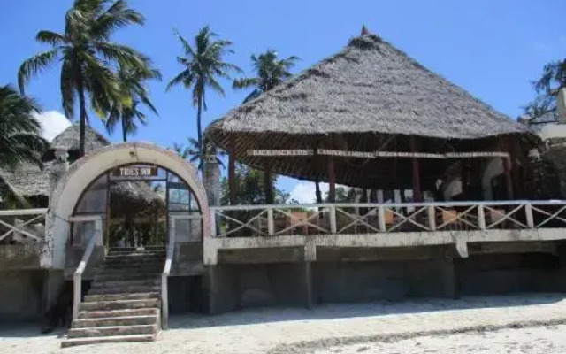 Tides Inn