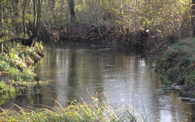 Logis Le Moulin De Cierzac
